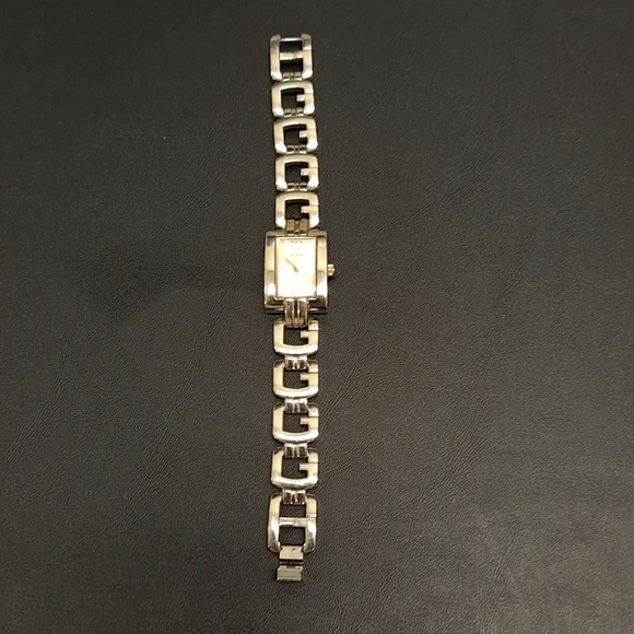 Guess Accessories - Guess watch